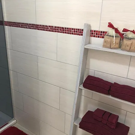 Isola Mia Frühstückspension 3*