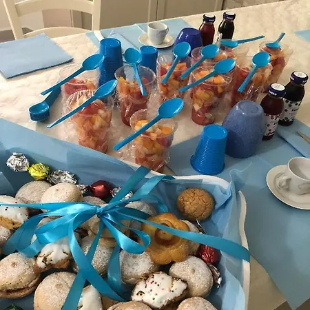 Isola Mia Bed & Breakfast 3*
